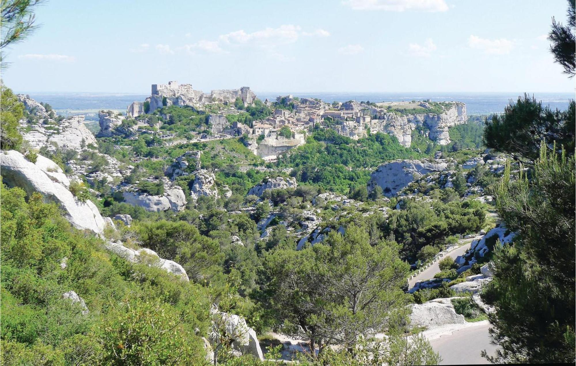 4 Bedroom Lovely Home In Saint-Rémy-de-Provence Exterior foto